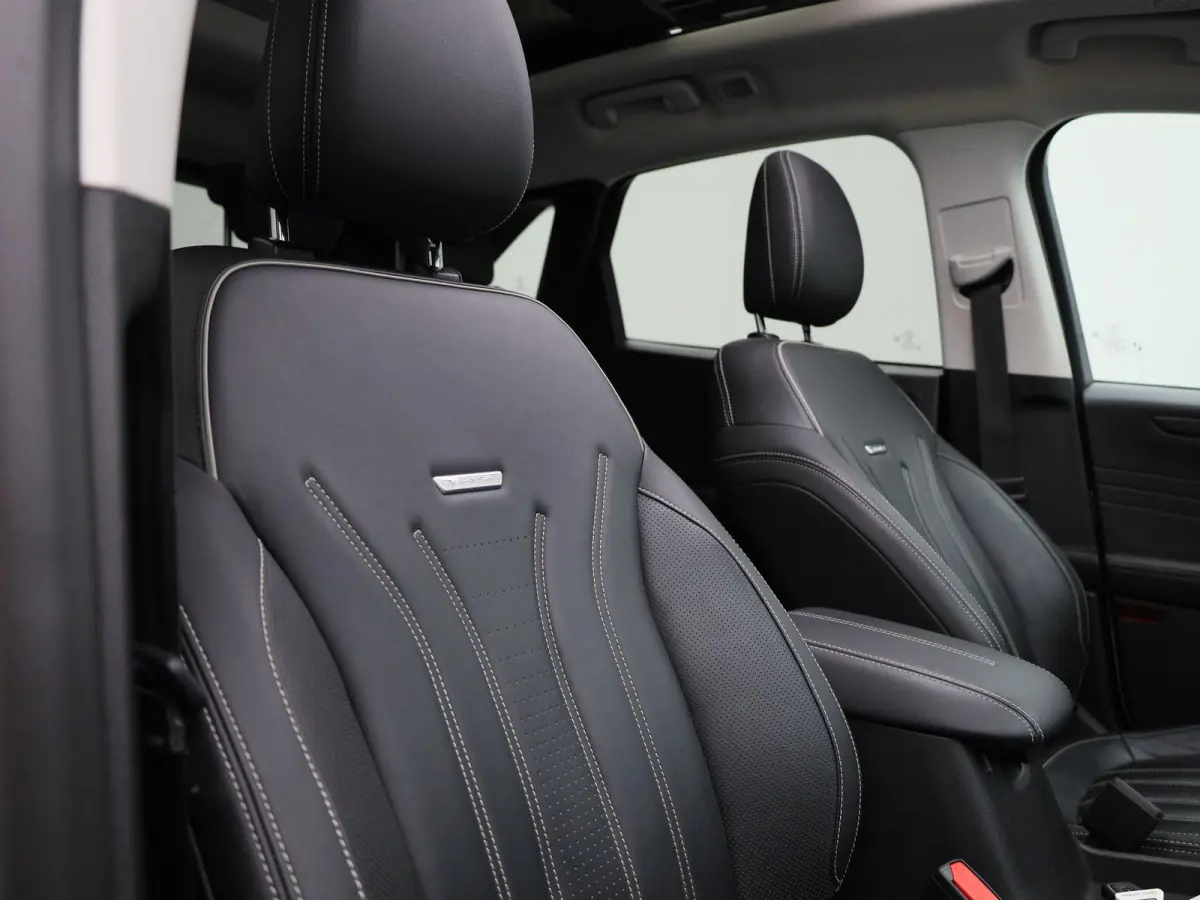 2.5 PHEV Vignale Aut. | Panoramadak | B&O soundsystem | Winterpack | Leder | Camera | Apple carplay | Elek. stoelen + memory