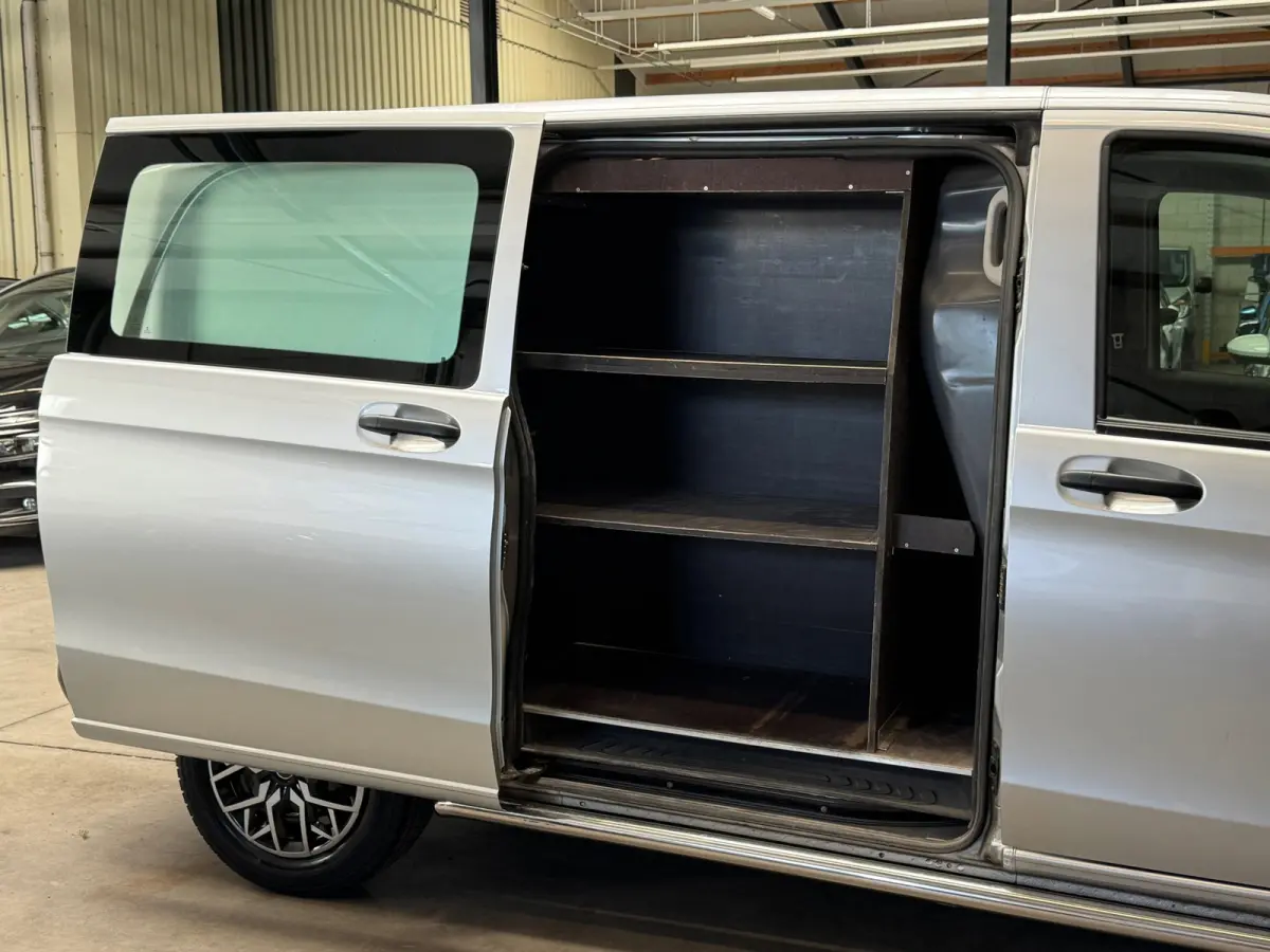 110 CDI Lang AIRCO-BT/RADIO-CRUISE-NAP-NL-auto