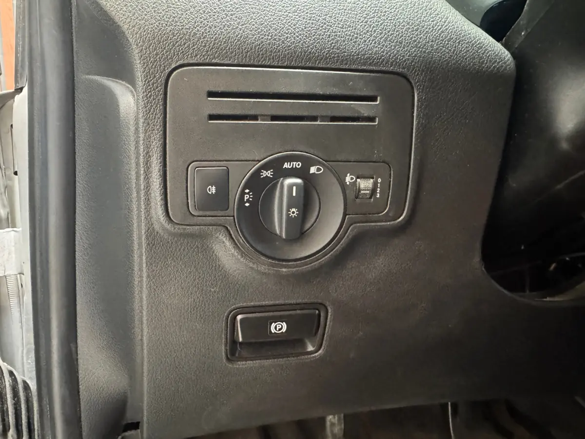 110 CDI Lang AIRCO-BT/RADIO-CRUISE-NAP-NL-auto