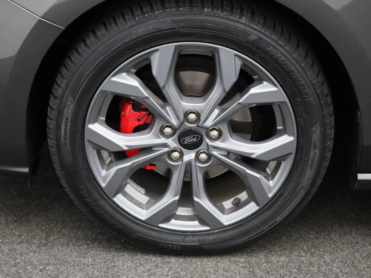 1.0 EcoBoost Hybrid ST Line X Aut. | Trekhaak | Camera | Navigatie | Cruise
