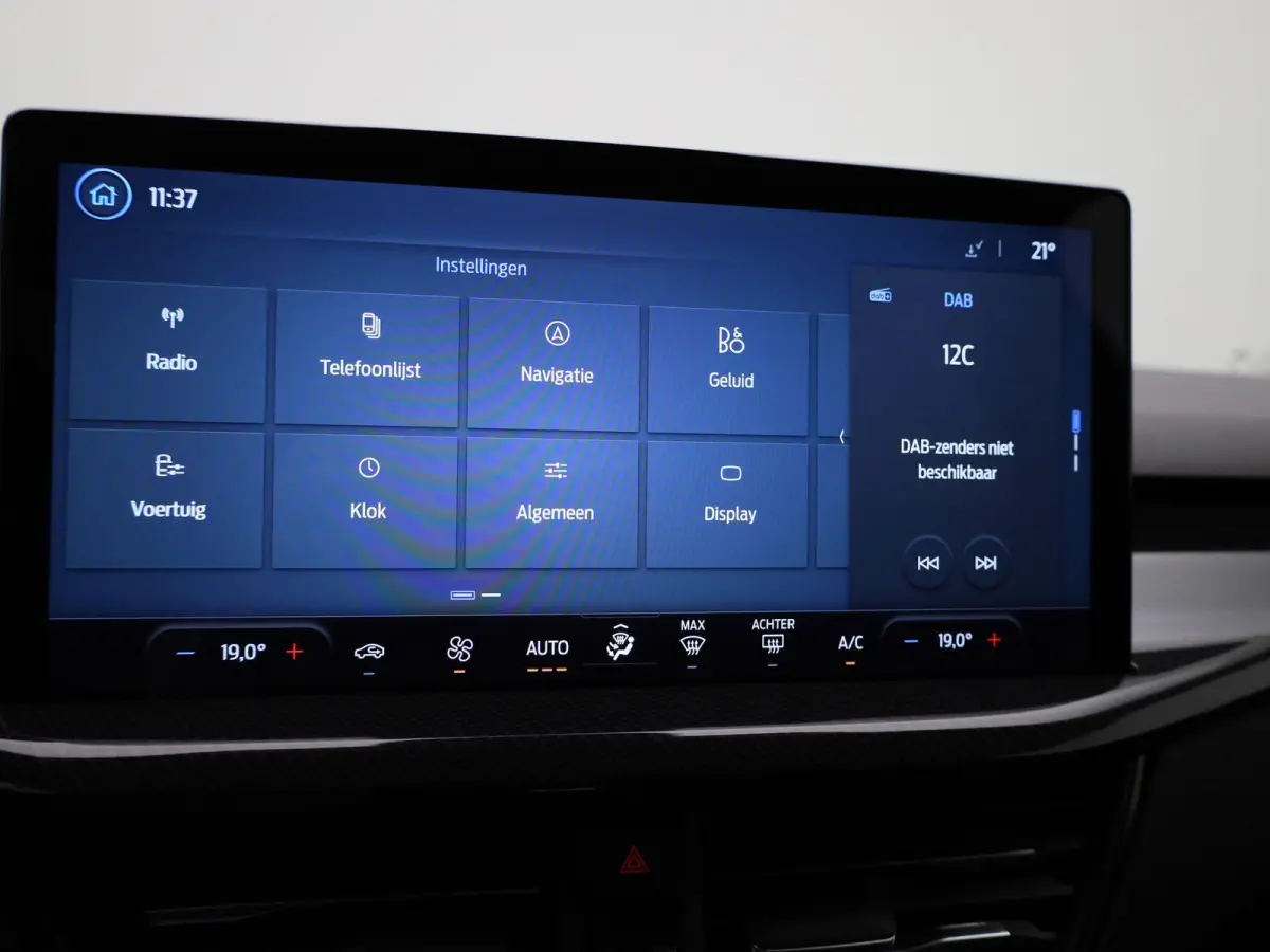 1.0 EcoBoost Hybrid ST Line X Aut. | Trekhaak | Camera | Navigatie | Cruise