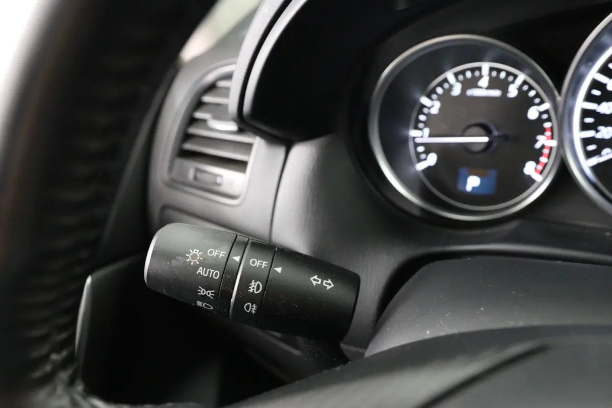 2.0 SkyActiv-G 165 GT-M Line 2WD | 1e Eigenaar | Trekhaak afn. | Elektr Stoel + Mem | Bose | Leder | Camera | Keyless | BLIS | 19 inch | Climate Control