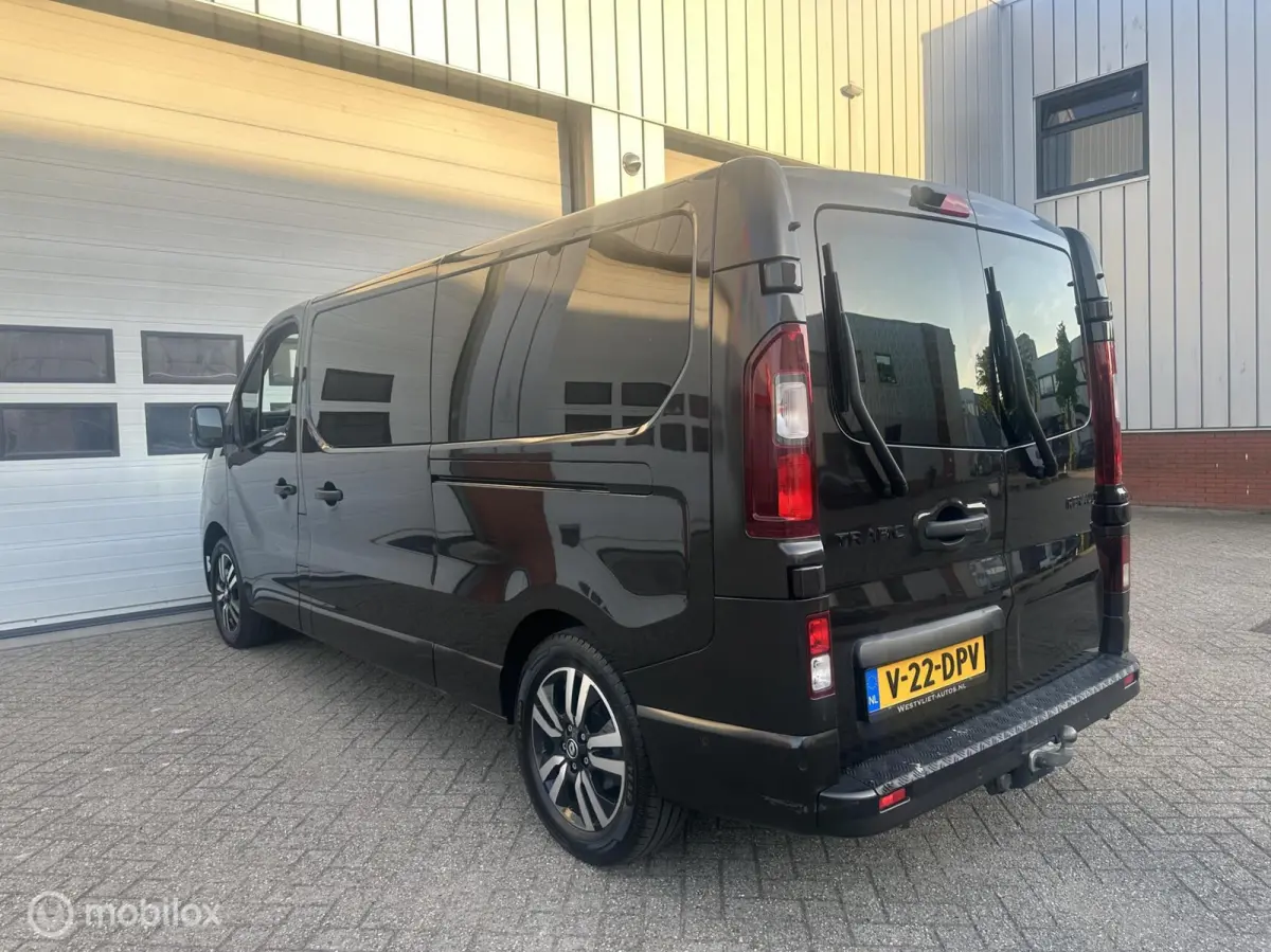 bestel 2.0 Blue dCi 170 T30L2H1 Extra/Limited