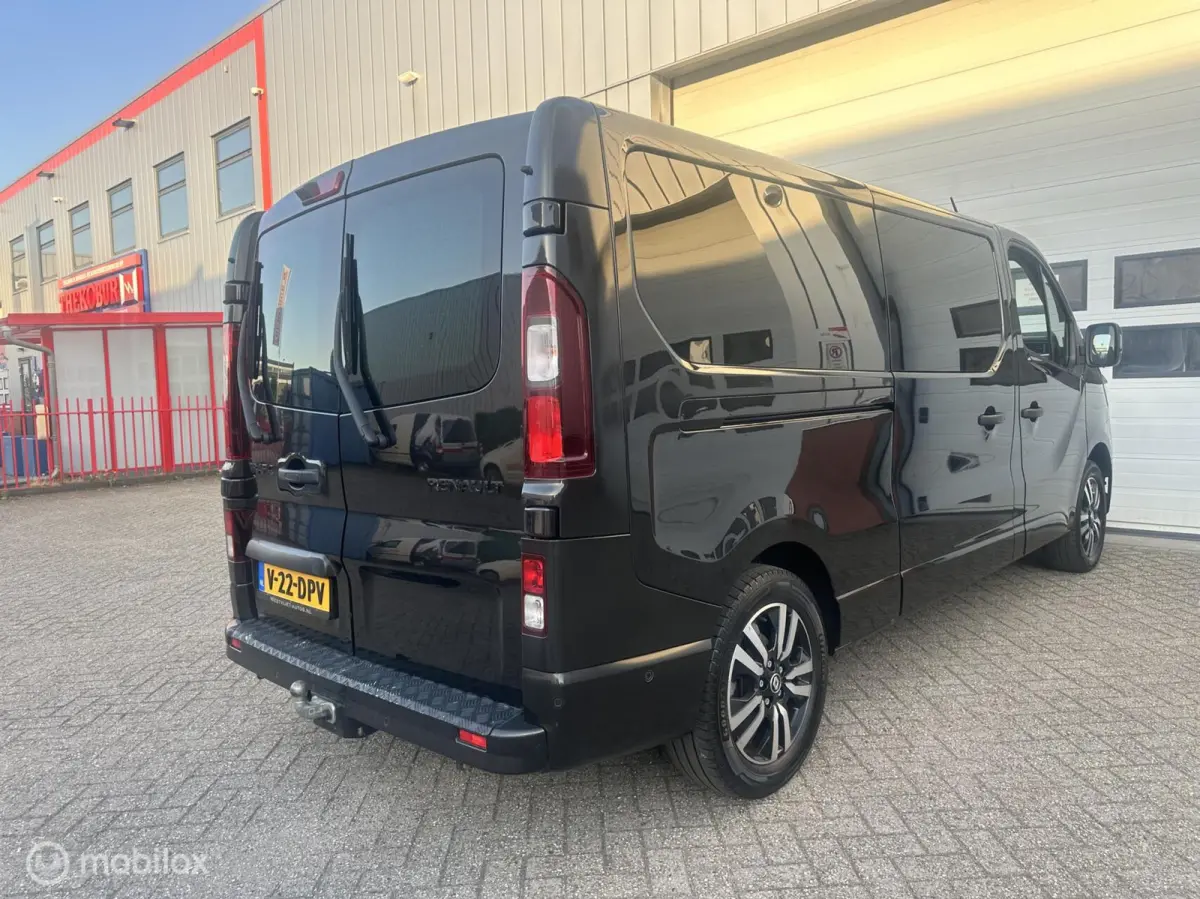 bestel 2.0 Blue dCi 170 T30L2H1 Extra/Limited