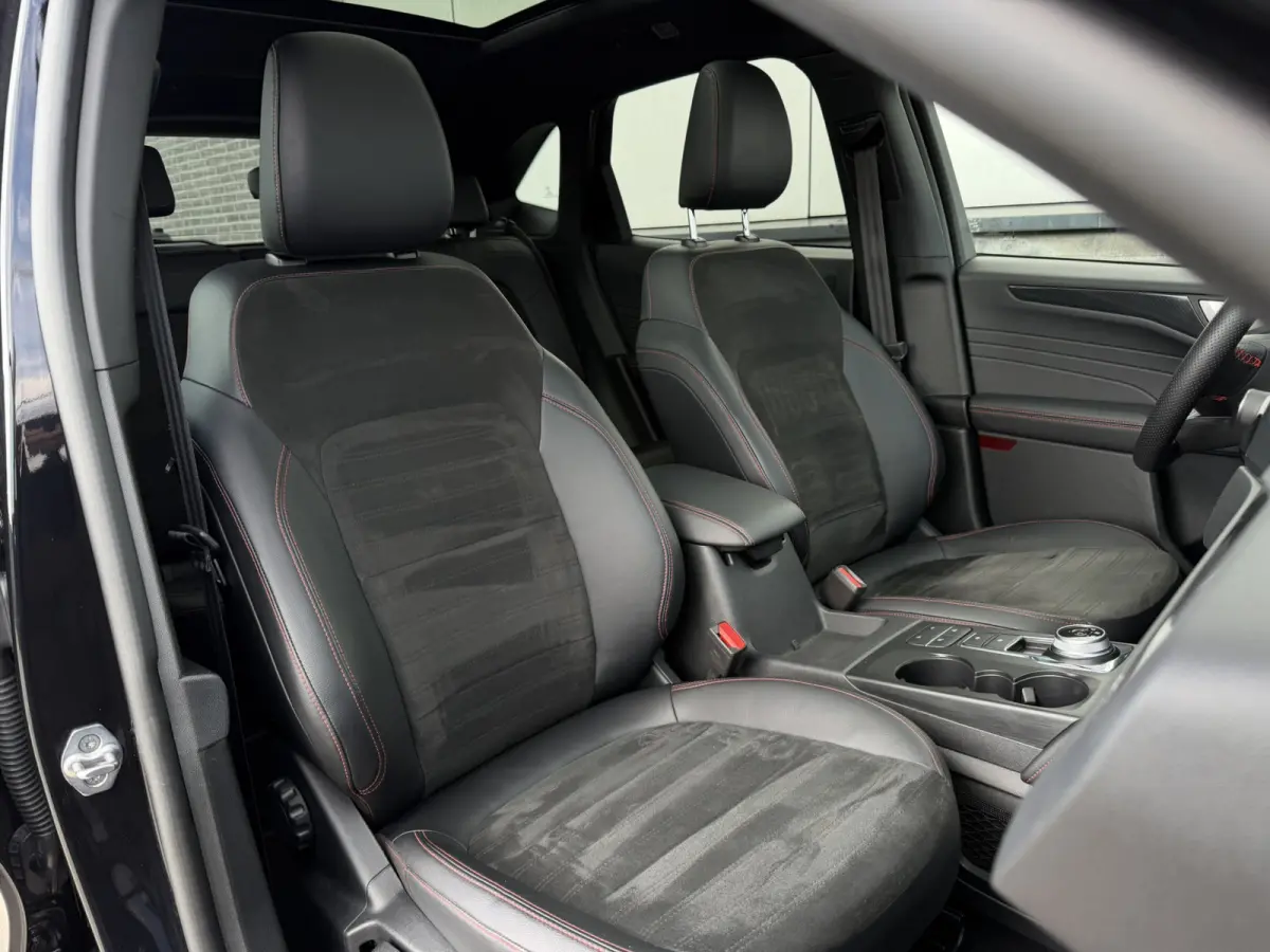 2.5 PHEV ST-Line X | Pano | LED | B&O | Navi | Camera | Elek. Achterklep |