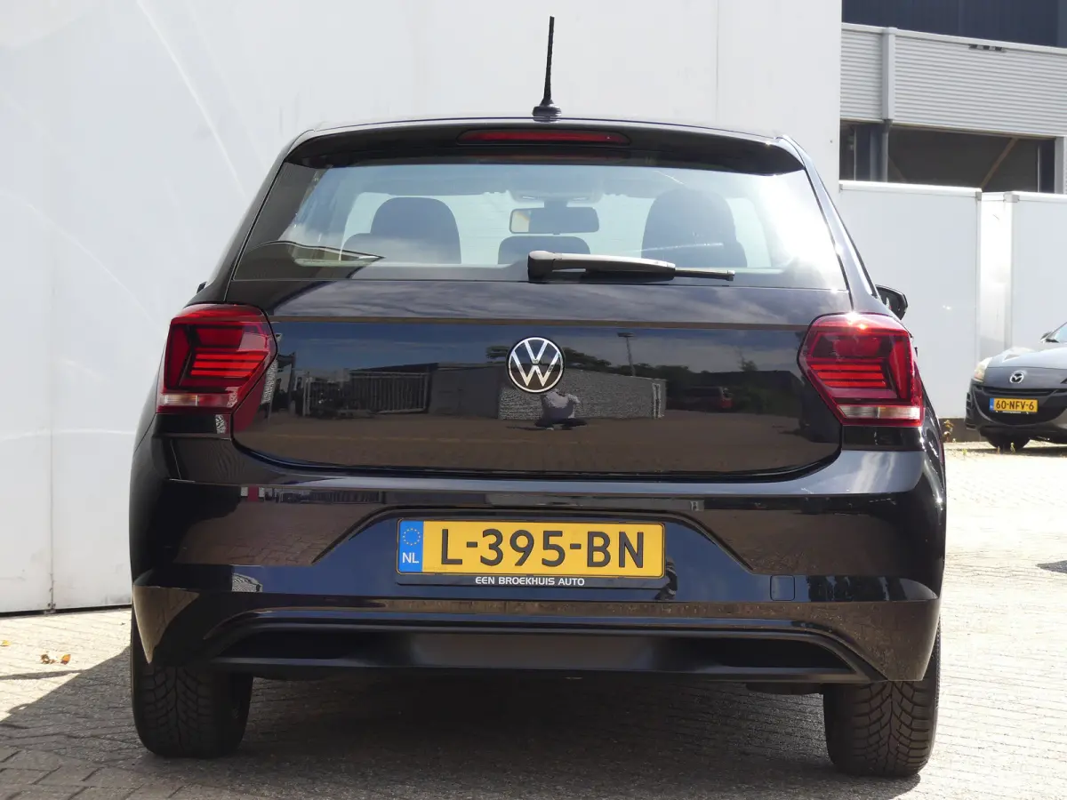 1.0 TSI Highline | ADAPTIVE CRUISE | STOELVERWARMING | APPLE CARPLAY / ANDROID AUTO | NAVI | LMV 16" |