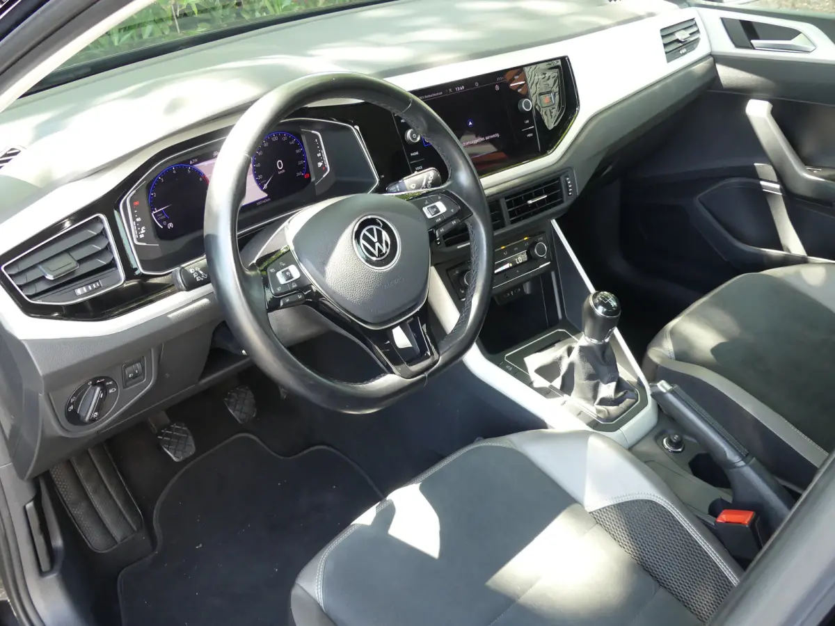 1.0 TSI Highline | ADAPTIVE CRUISE | STOELVERWARMING | APPLE CARPLAY / ANDROID AUTO | NAVI | LMV 16" |