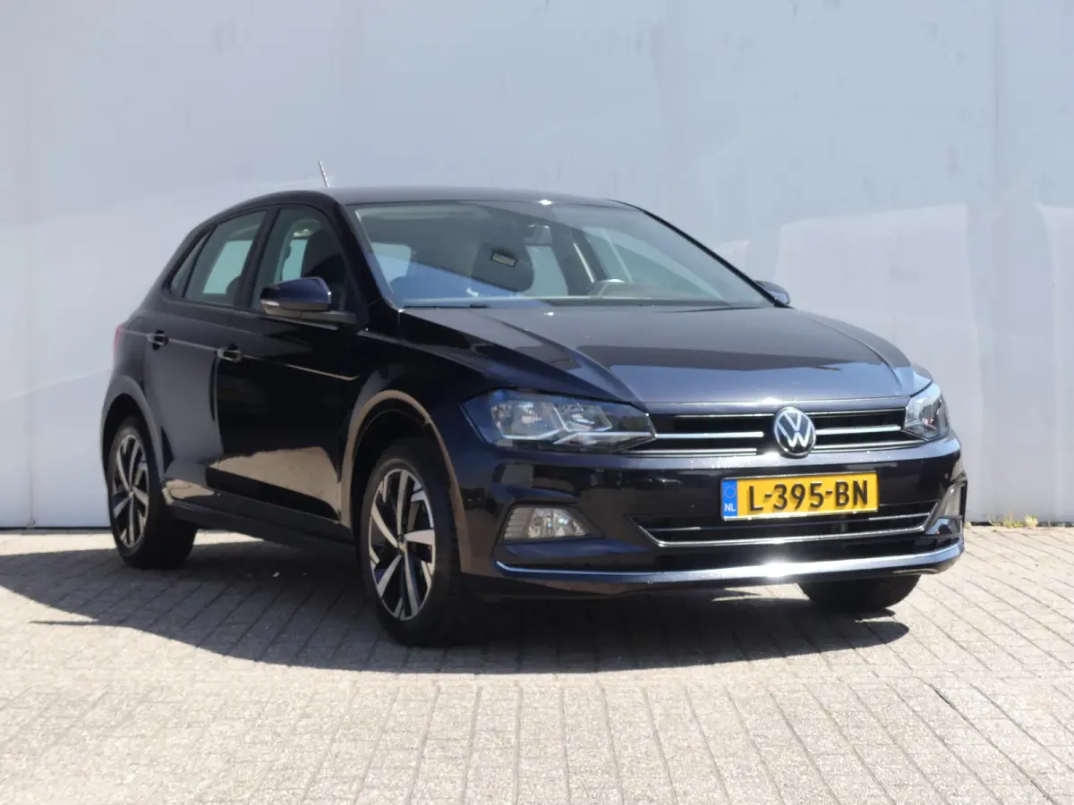 1.0 TSI Highline | ADAPTIVE CRUISE | STOELVERWARMING | APPLE CARPLAY / ANDROID AUTO | NAVI | LMV 16" |