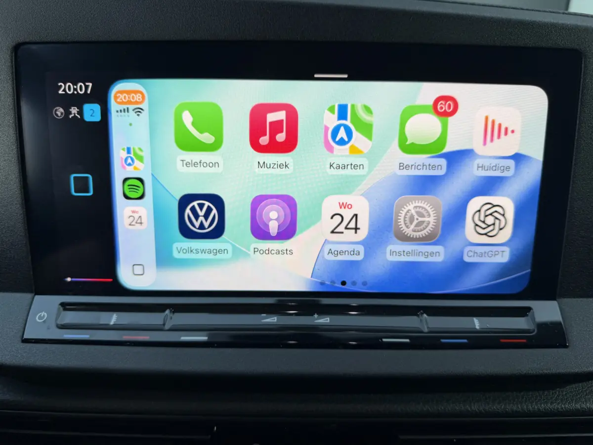 1.5 TSI Comfort CarPlay/cruise Control/navi