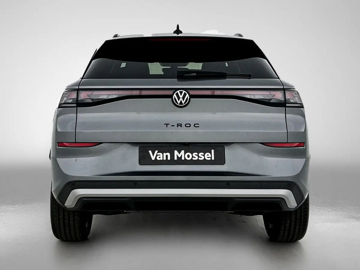 1.5 eTsi Style First Edition 116 PK Automaat | Panoramaschuif-kanteldak | Black style | Navigatie | Apple Carplay draadloos | Android Auto draadloos | IQ Lights | Camera | Ruiten getint | 18