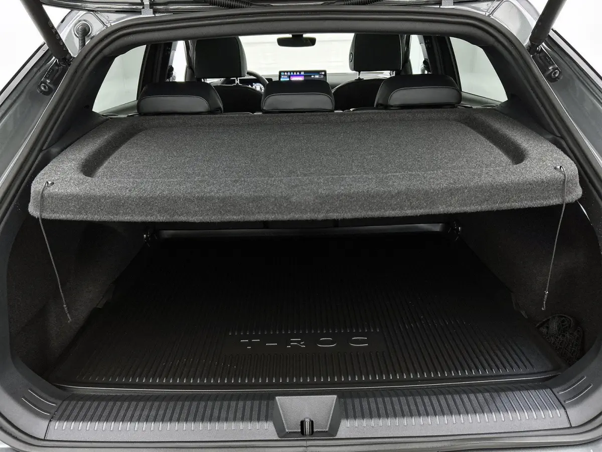 1.5 eTsi Style First Edition 116 PK Automaat | Panoramaschuif-kanteldak | Black style | Navigatie | Apple Carplay draadloos | Android Auto draadloos | IQ Lights | Camera | Ruiten getint | 18