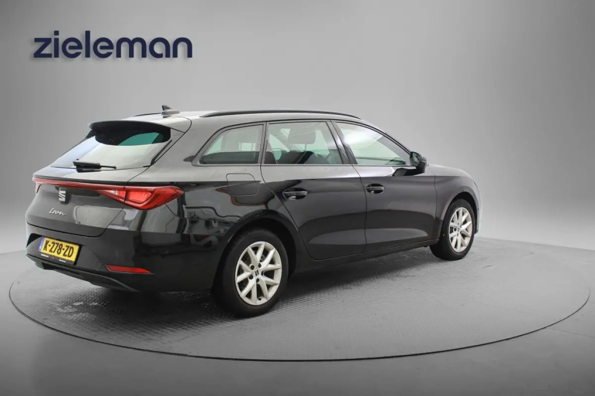 1.0 TSI Style Business Intense - Digitaal Cockpit, Carplay, Camera