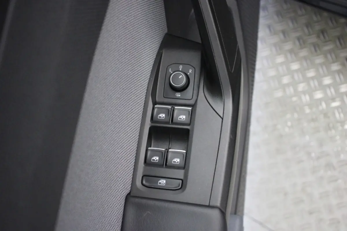 1.0 TSI Style Business Intense - Digitaal Cockpit, Carplay, Camera