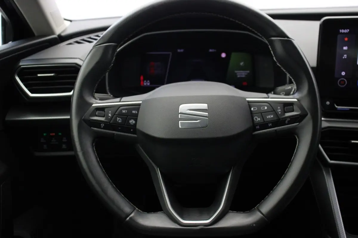 1.0 TSI Style Business Intense - Digitaal Cockpit, Carplay, Camera