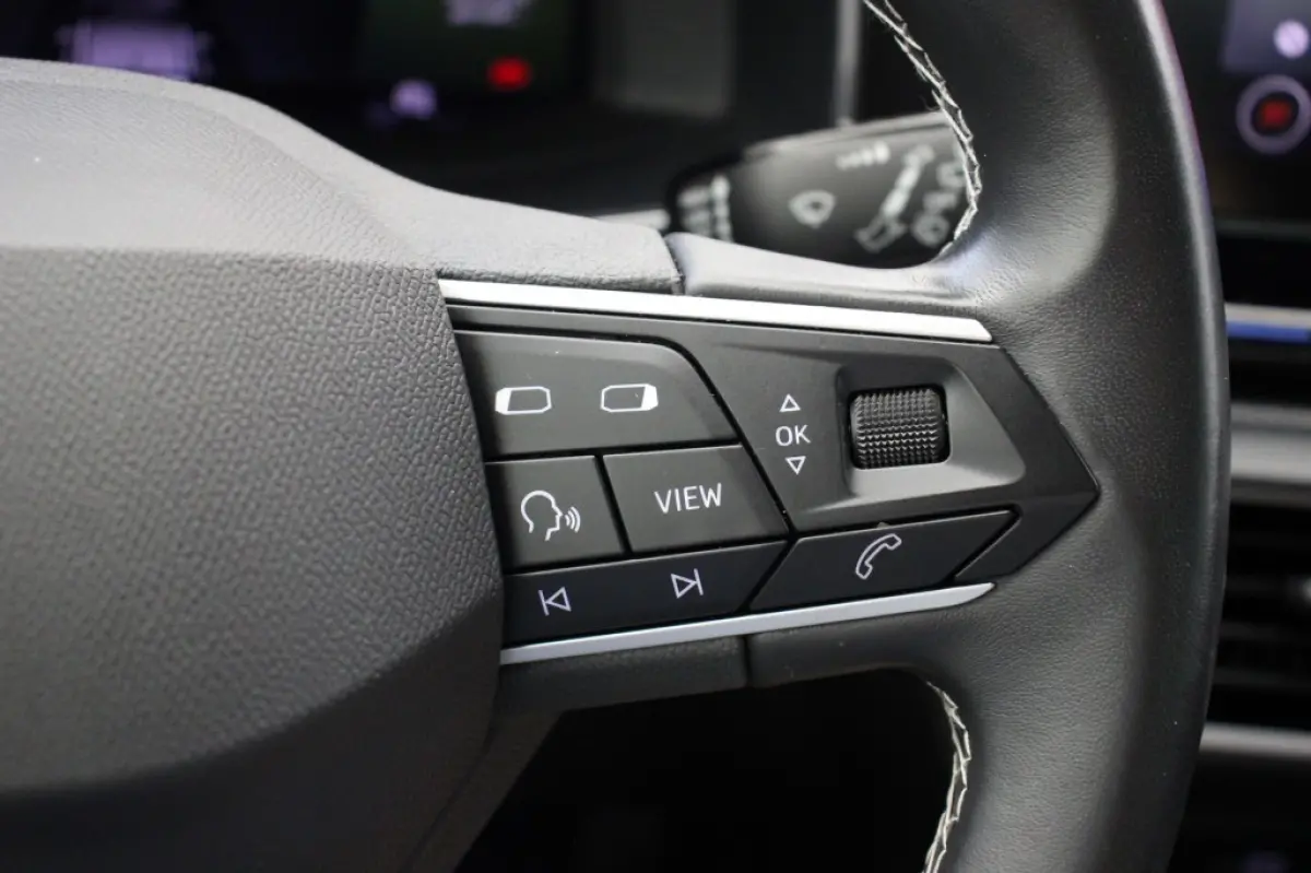 1.0 TSI Style Business Intense - Digitaal Cockpit, Carplay, Camera