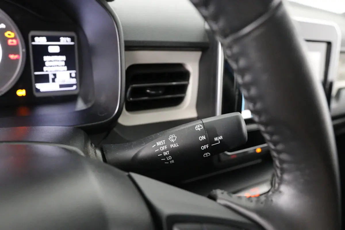 1.2 Smart Hybrid Style | Camera | Climate Control | Stoelverwarming | Lichtmetalen velgen | Keyless Start | Navigatie