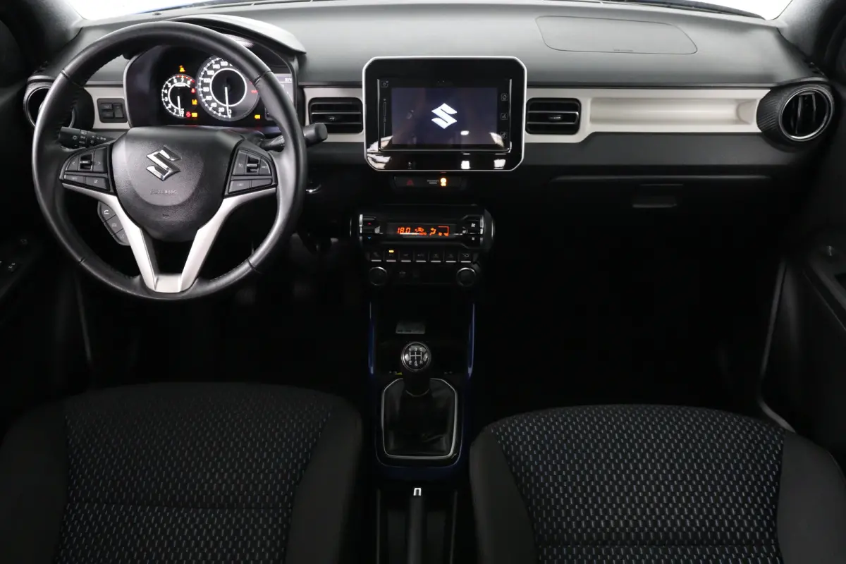 1.2 Smart Hybrid Style | Camera | Climate Control | Stoelverwarming | Lichtmetalen velgen | Keyless Start | Navigatie