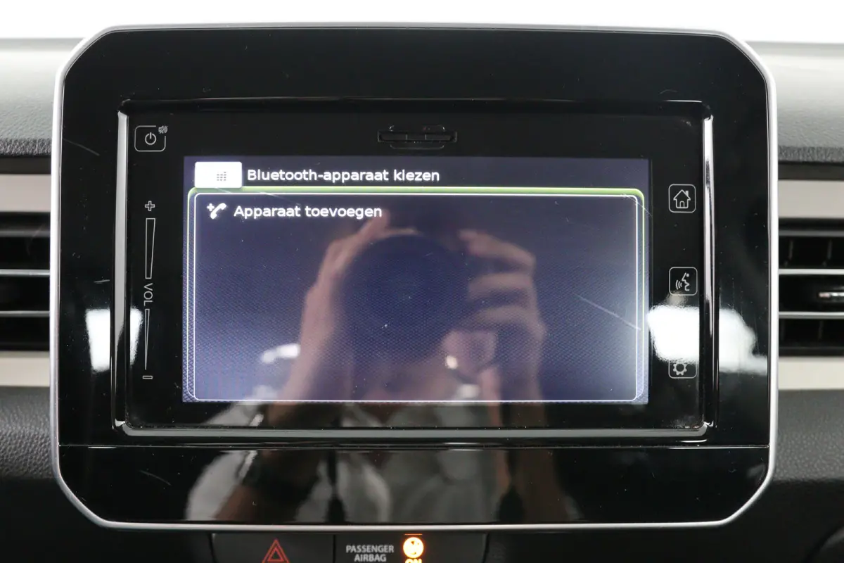 1.2 Smart Hybrid Style | Camera | Climate Control | Stoelverwarming | Lichtmetalen velgen | Keyless Start | Navigatie