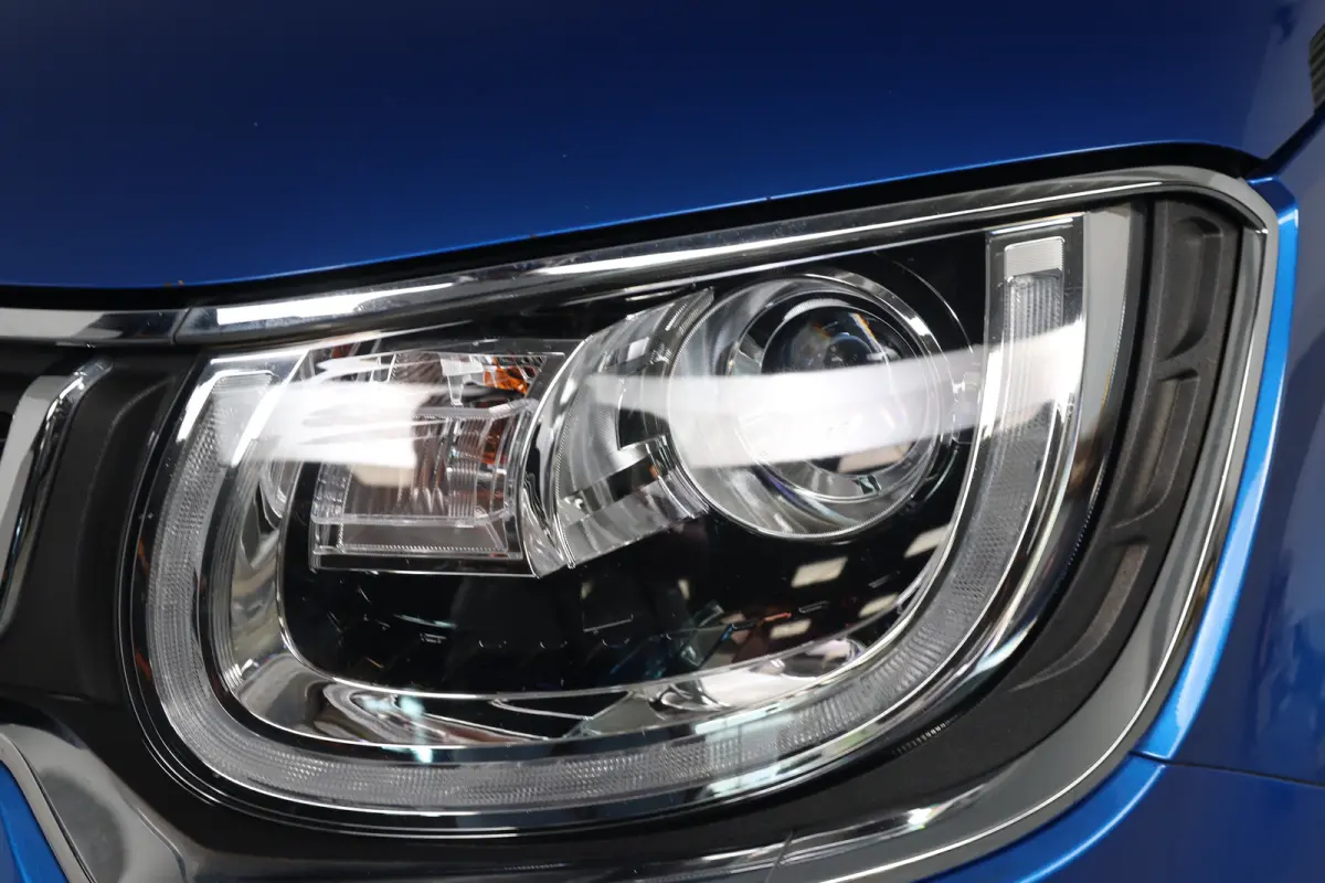 1.2 Smart Hybrid Style | Camera | Climate Control | Stoelverwarming | Lichtmetalen velgen | Keyless Start | Navigatie