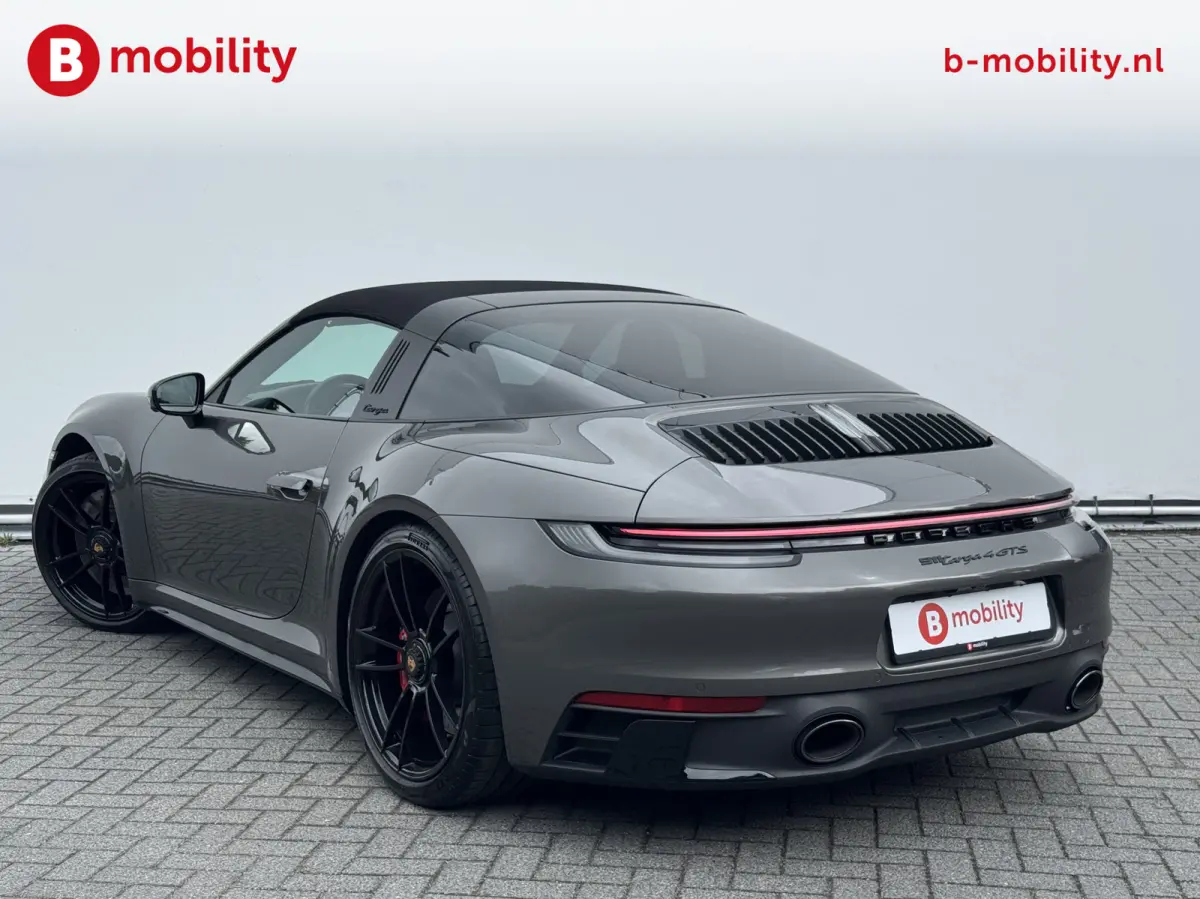 992 3.0 4 GTS Sport Chrono Burmester Dealer Onderhouden NL Auto! | 360 Camera | Adaptive Cruise Control | Stoelverwarming / Ventilatie