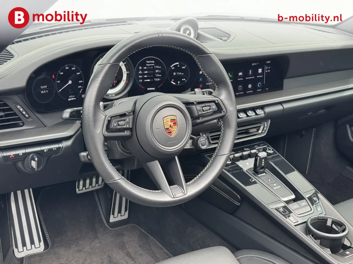 992 3.0 4 GTS Sport Chrono Burmester Dealer Onderhouden NL Auto! | 360 Camera | Adaptive Cruise Control | Stoelverwarming / Ventilatie