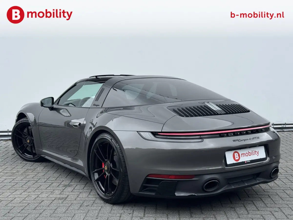 992 3.0 4 GTS Sport Chrono Burmester Dealer Onderhouden NL Auto! | 360 Camera | Adaptive Cruise Control | Stoelverwarming / Ventilatie