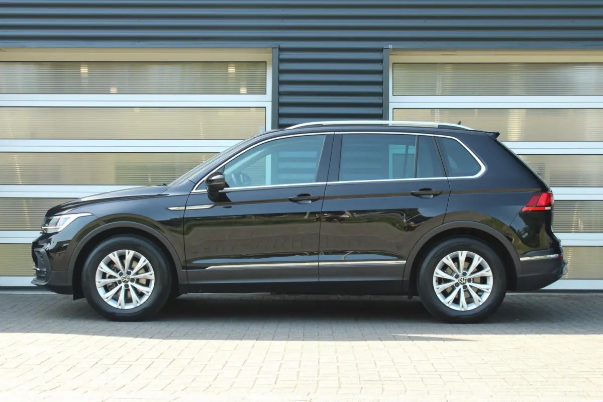 1.5 TSI 150pk DSG Life Business | Trekhaak Wegklapbaar | Navigatie | Apple Carplay & Android Auto