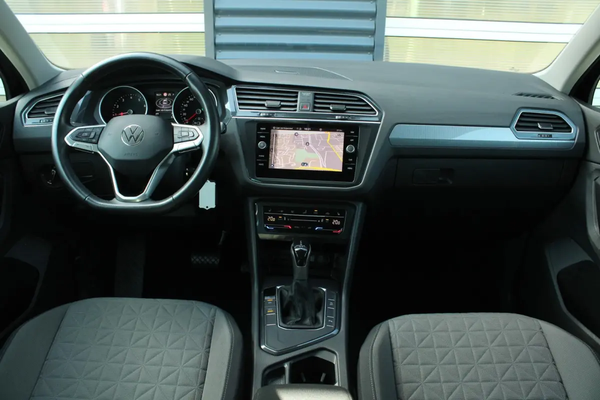 1.5 TSI 150pk DSG Life Business | Trekhaak Wegklapbaar | Navigatie | Apple Carplay & Android Auto