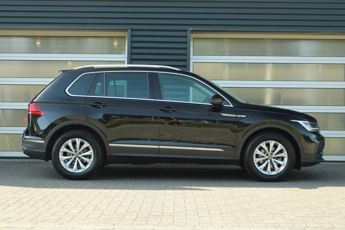 1.5 TSI 150pk DSG Life Business | Trekhaak Wegklapbaar | Navigatie | Apple Carplay & Android Auto