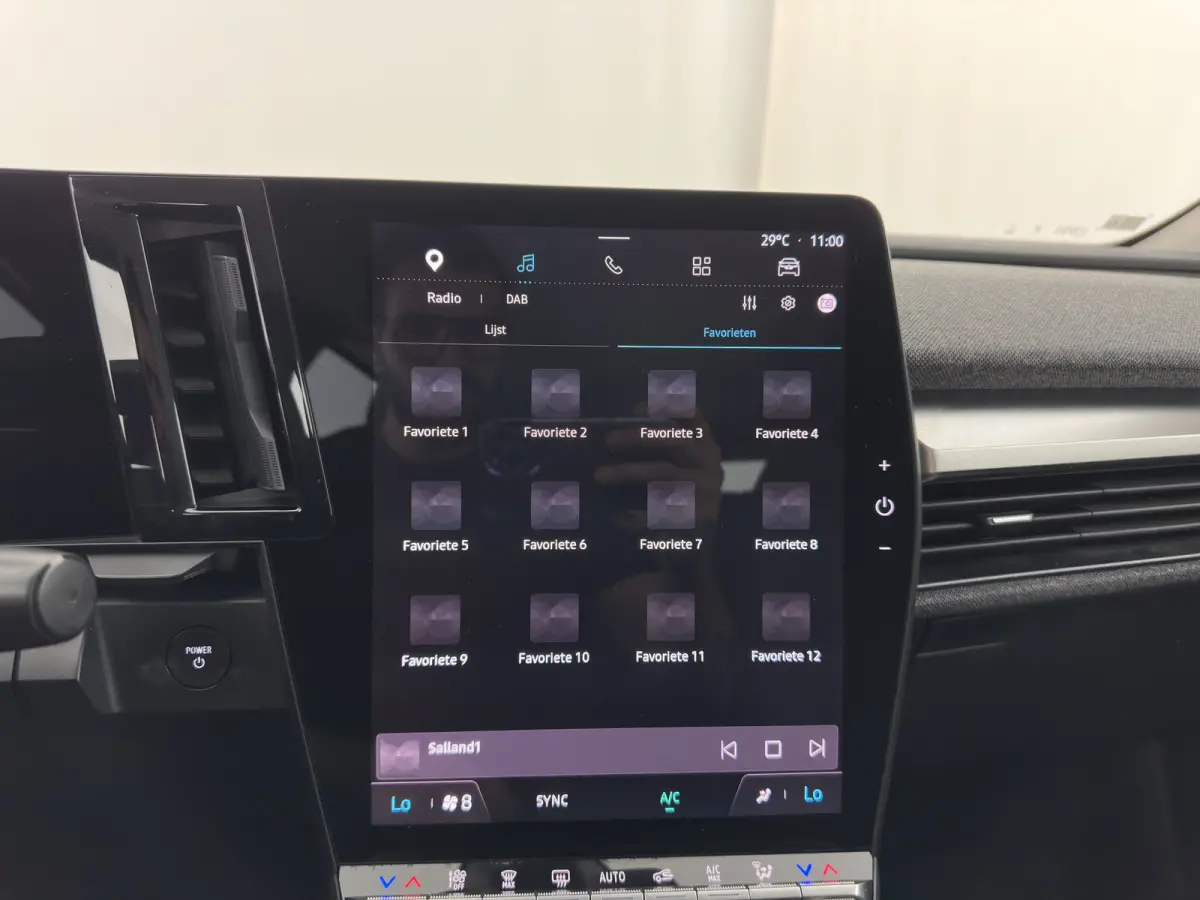 EV60 Optimum Charge Evolution [3-Fase-22kW] {SoH-91%} (INCL-BTW) Aut. *HEATPUMP | FULL-LED | CAMERA | LANE-ASSIST | KEYLESS | NAVI-FULLMAP | CARPLAY | COMFORTSEATS | DIGI-COCKPIT | ECC | PDC
