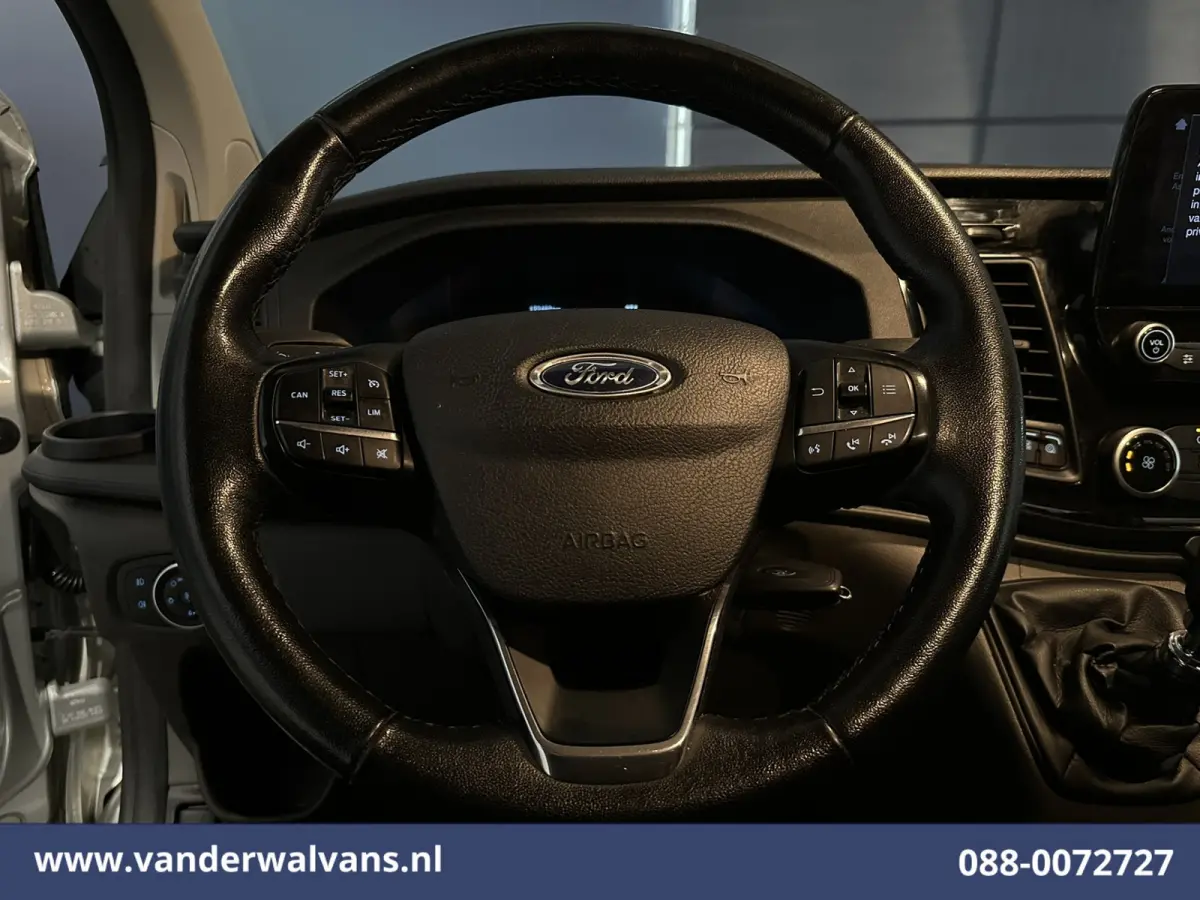 2.0 TDCI 170pk L1H1 Euro6 Airco | Camera | LED | Apple Carplay | Cruisecontrol | Raptor grill | Leder Android Auto, LM velgen, Verwarmde voorruit, Parkeersensoren, Bijrijdersbank, 2500kg tre