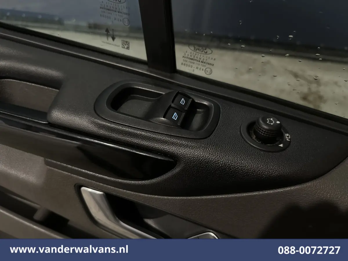 2.0 TDCI 170pk L1H1 Euro6 Airco | Camera | LED | Apple Carplay | Cruisecontrol | Raptor grill | Leder Android Auto, LM velgen, Verwarmde voorruit, Parkeersensoren, Bijrijdersbank, 2500kg tre