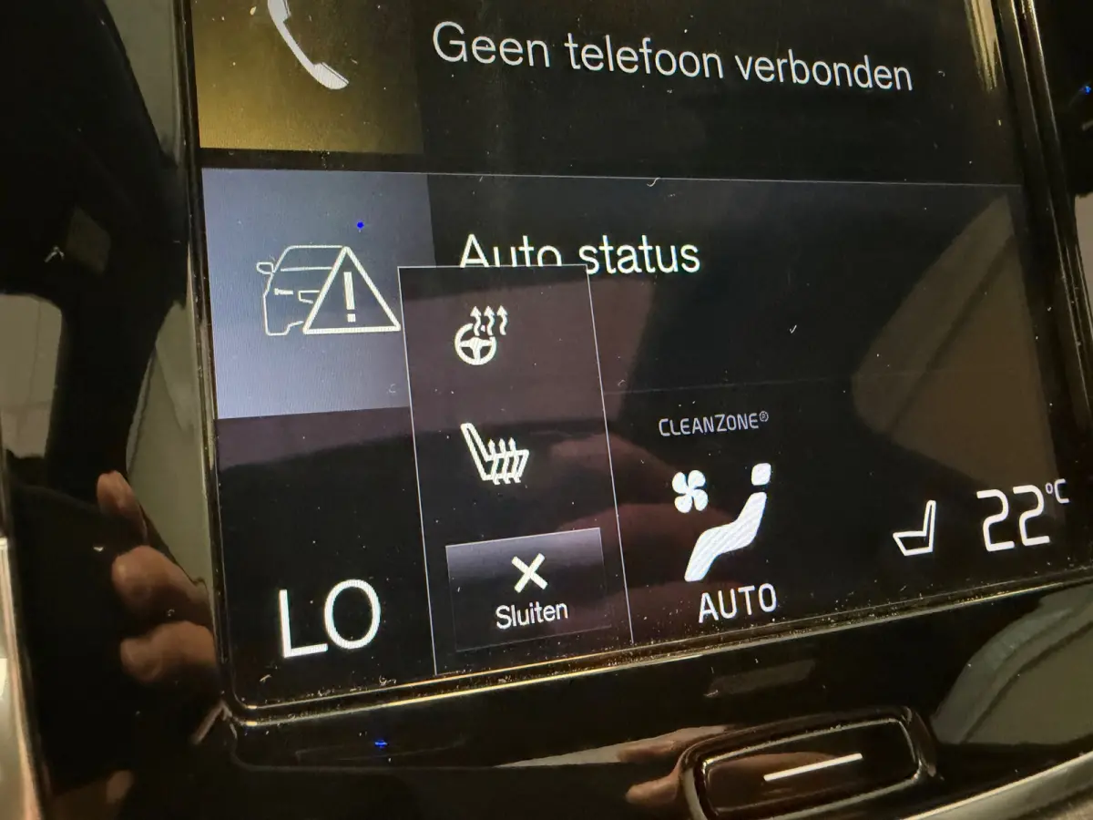 2.0 T8 Recharge AWD R-Design | PANODAK | LEER | HUD | 7 persoons |