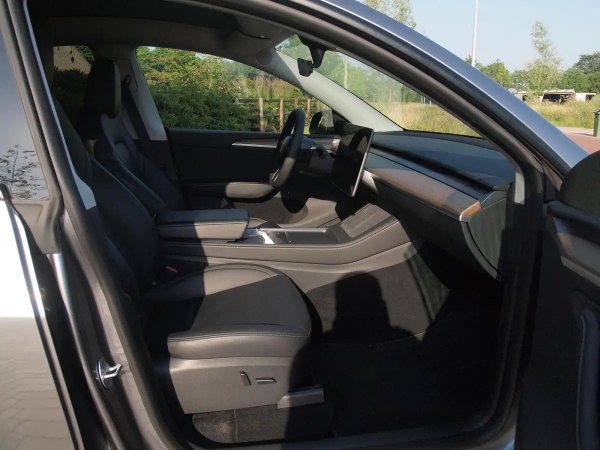Performance AWD 75 kWh | Panoramadak | Trekhaak | 360 Camera | Full Self Driving Computer 3 |