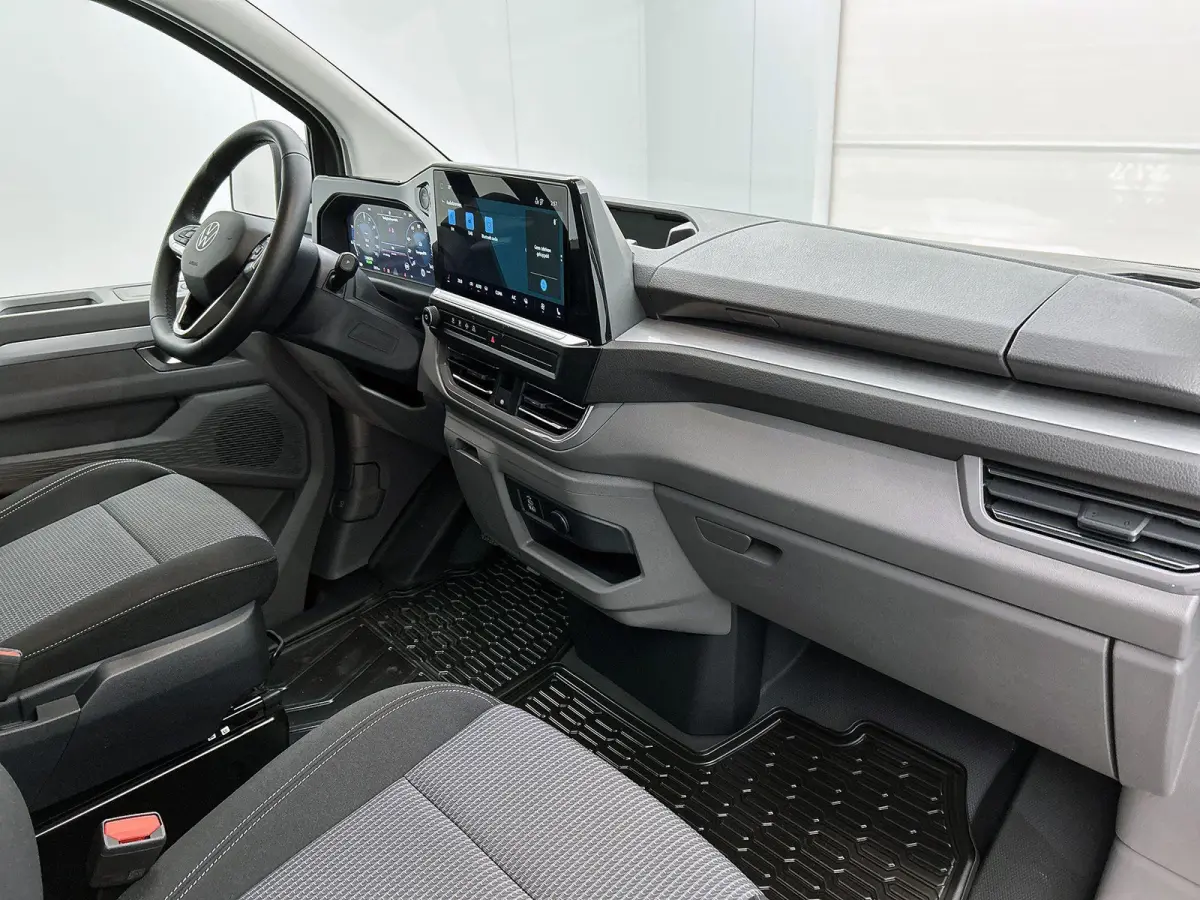 L2H1 Life 64 kWh 136PK | Automaat | Achteruitrijcamera | Parkeernsensoren Voor + Achter | Cruise Control | Lane Assist | Multifunctioneel Stuurwiel | Airco | Apple/Android Carplay | Stoelver