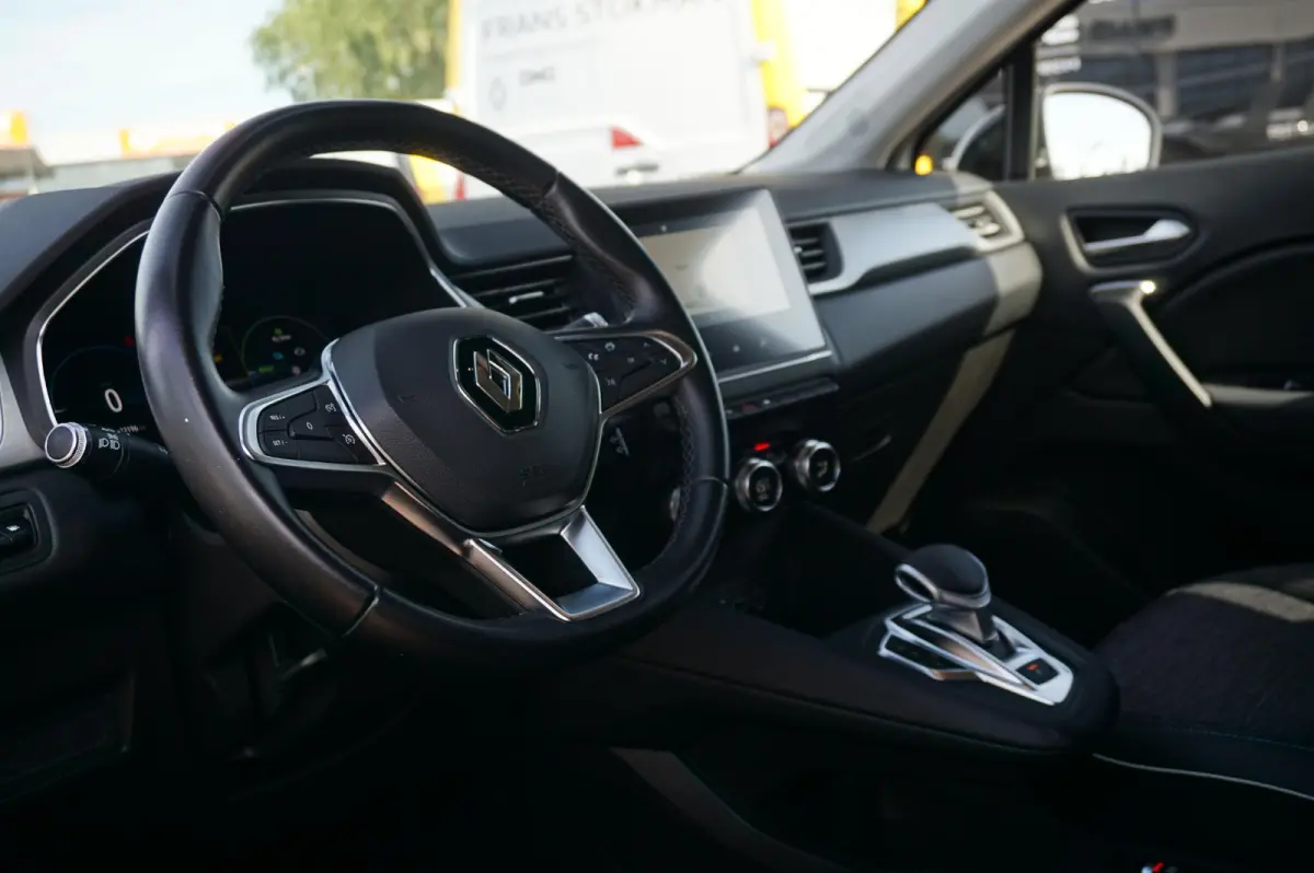 1.6 E-Tech Plug-in Hybrid 160 Intens