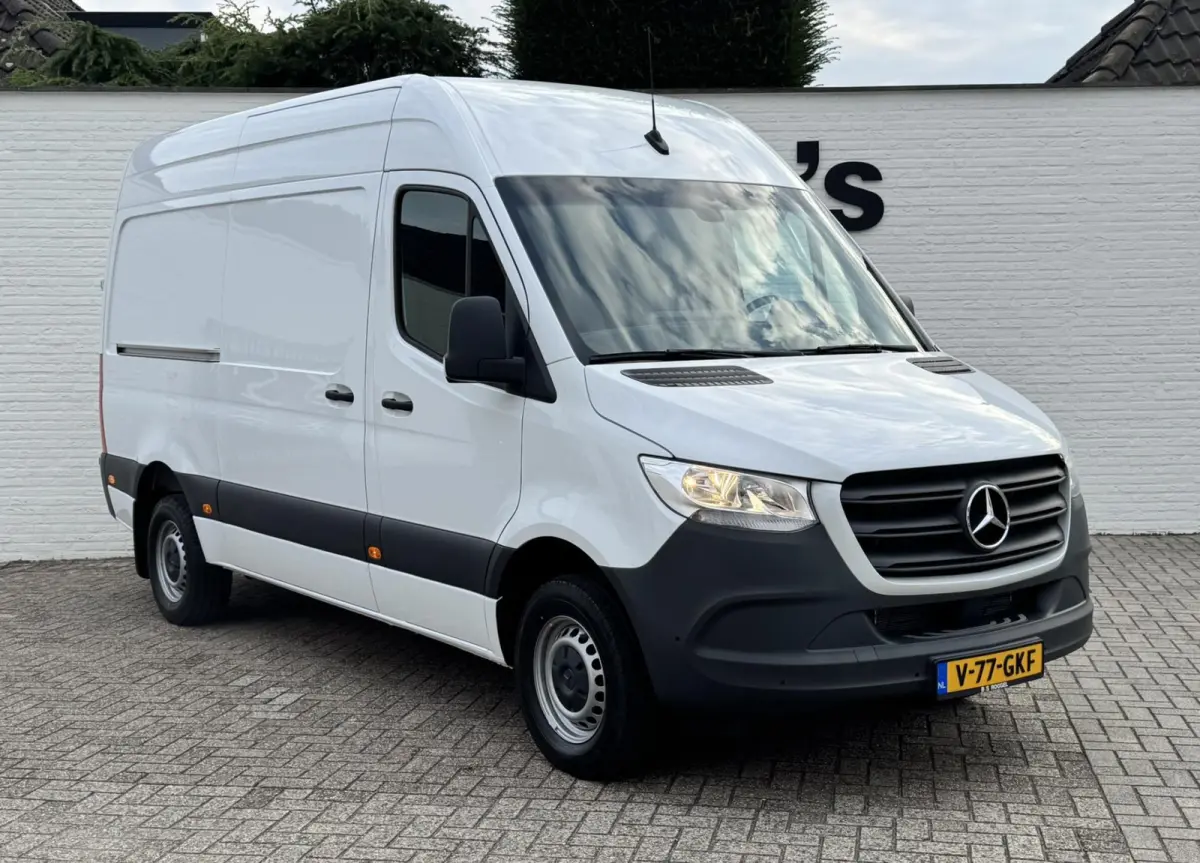 317 1.9 CDI L2 9G Leder Camera Clima M-bux media systeem DAB laadruimte betimmering