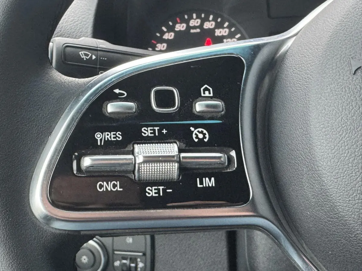 317 1.9 CDI L2 9G Leder Camera Clima M-bux media systeem DAB laadruimte betimmering