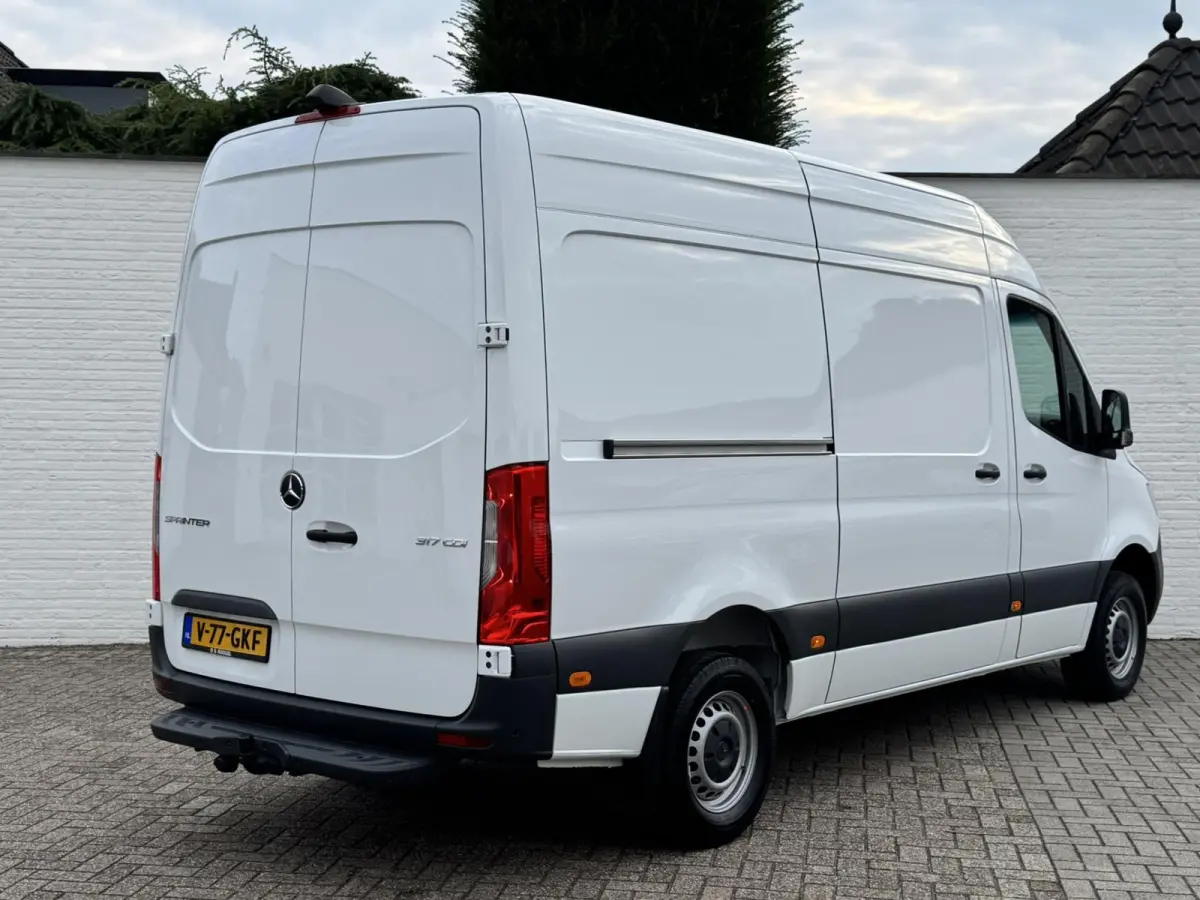 317 1.9 CDI L2 9G Leder Camera Clima M-bux media systeem DAB laadruimte betimmering