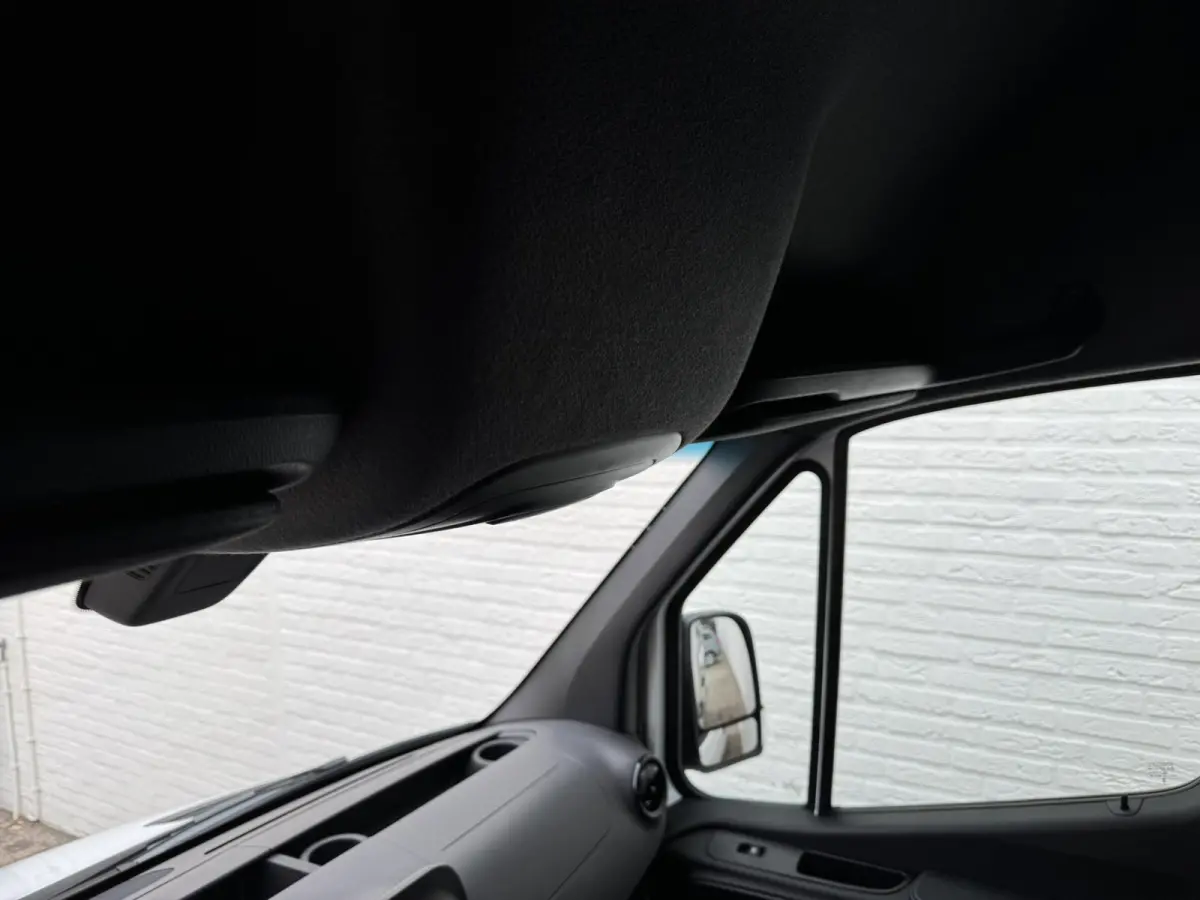 317 1.9 CDI L2 9G Leder Camera Clima M-bux media systeem DAB laadruimte betimmering