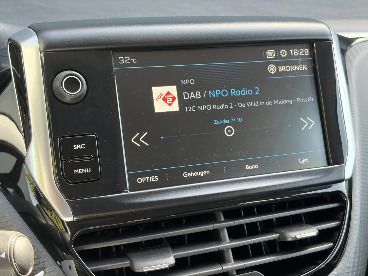 1.2 PureTech Active 110pk,Dealer Onderhouden,Navi,Carplay,Airco,Cruise,Pdc,N.A.P,Apk tot 05-2027