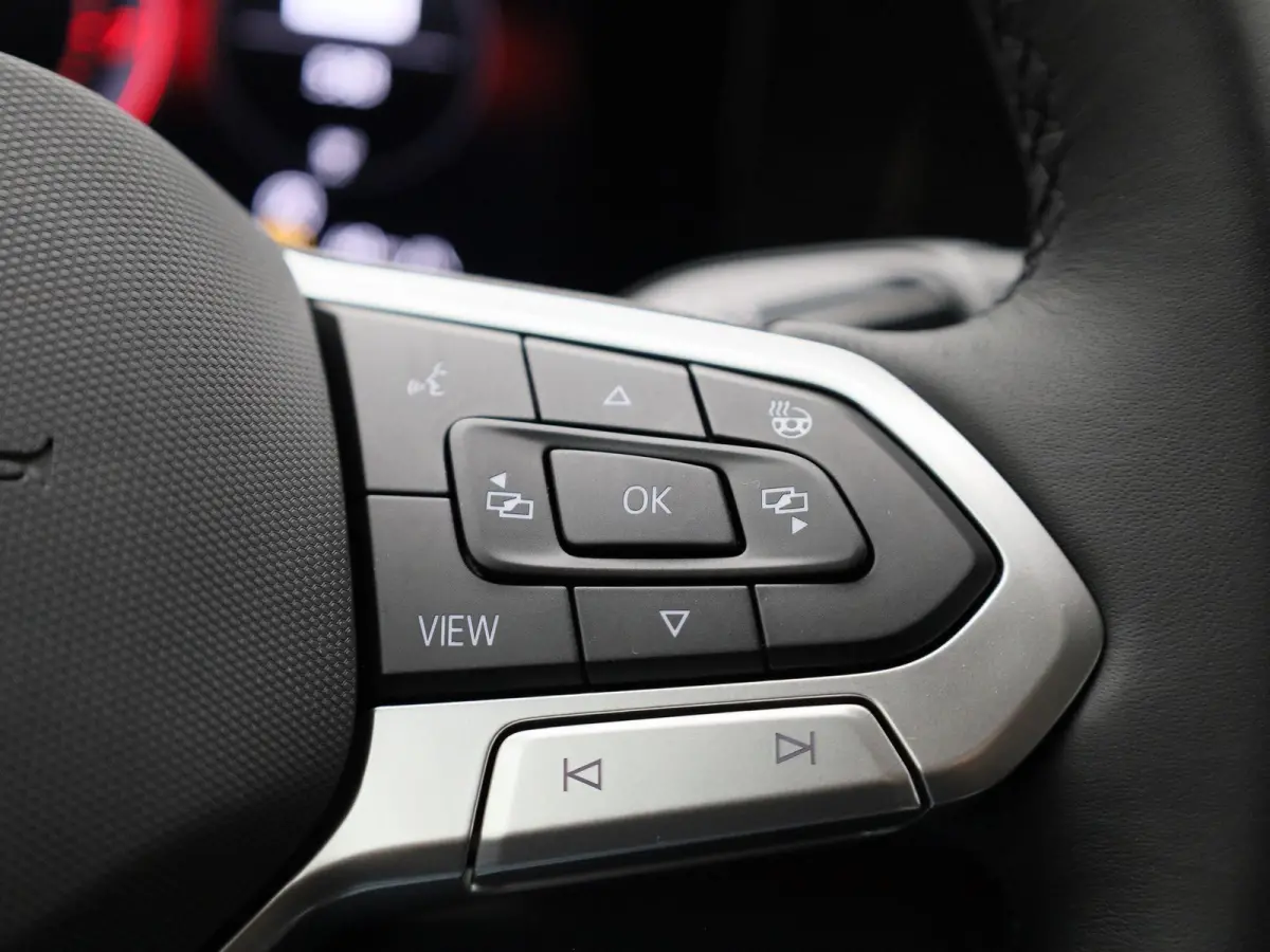 1.5 eTSI Life Edition 130PK | Automaat | Trekhaak | Stoelverwarming | Elektrische achterklep | Navigatie | Stuurverwarming | Keyless Access | Apple Carplay | LED Koplampen | Camera | Ruiten 