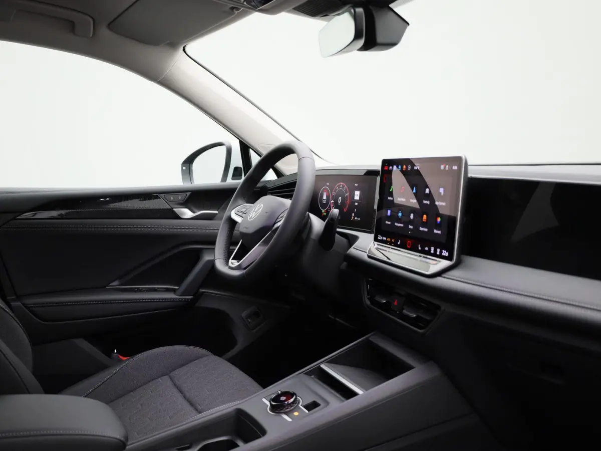 1.5 eTSI Life Edition 130PK | Automaat | Trekhaak | Stoelverwarming | Elektrische achterklep | Navigatie | Stuurverwarming | Keyless Access | Apple Carplay | LED Koplampen | Camera | Ruiten 