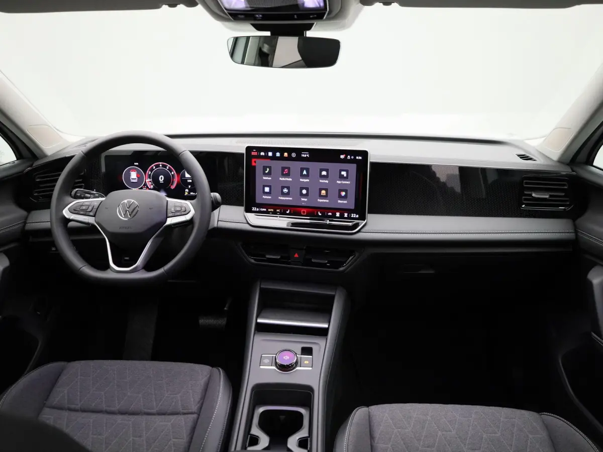 1.5 eTSI Life Edition 130PK | Automaat | Trekhaak | Stoelverwarming | Elektrische achterklep | Navigatie | Stuurverwarming | Keyless Access | Apple Carplay | LED Koplampen | Camera | Ruiten 