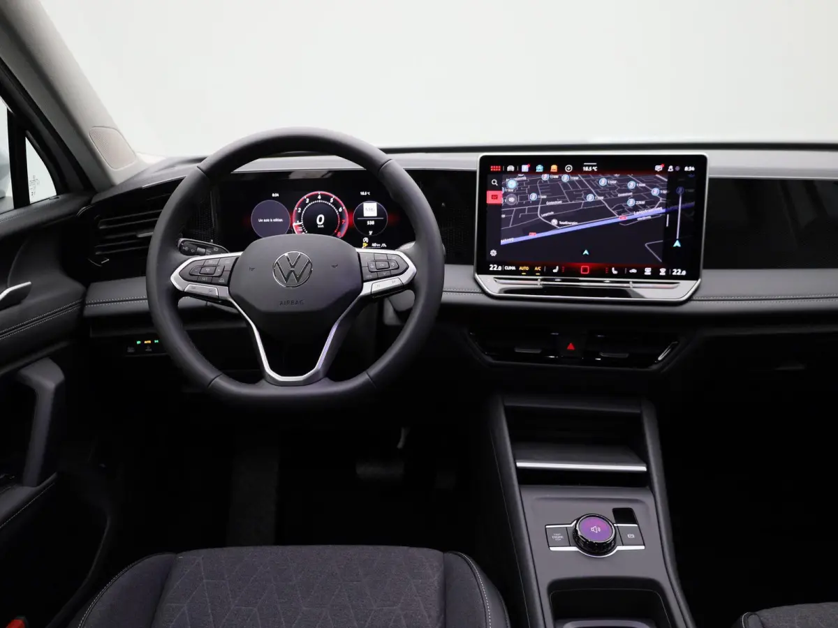 1.5 eTSI Life Edition 130PK | Automaat | Trekhaak | Stoelverwarming | Elektrische achterklep | Navigatie | Stuurverwarming | Keyless Access | Apple Carplay | LED Koplampen | Camera | Ruiten 