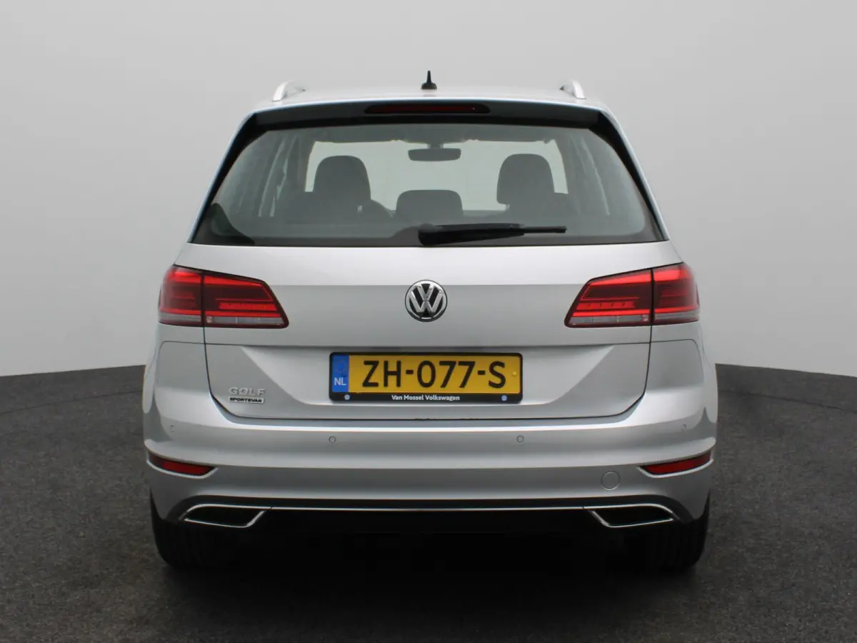 1.0 TSI Highline Edition | Navigatie | Stoelverwarming | Climate Control | Lichtmetalen Velgen |