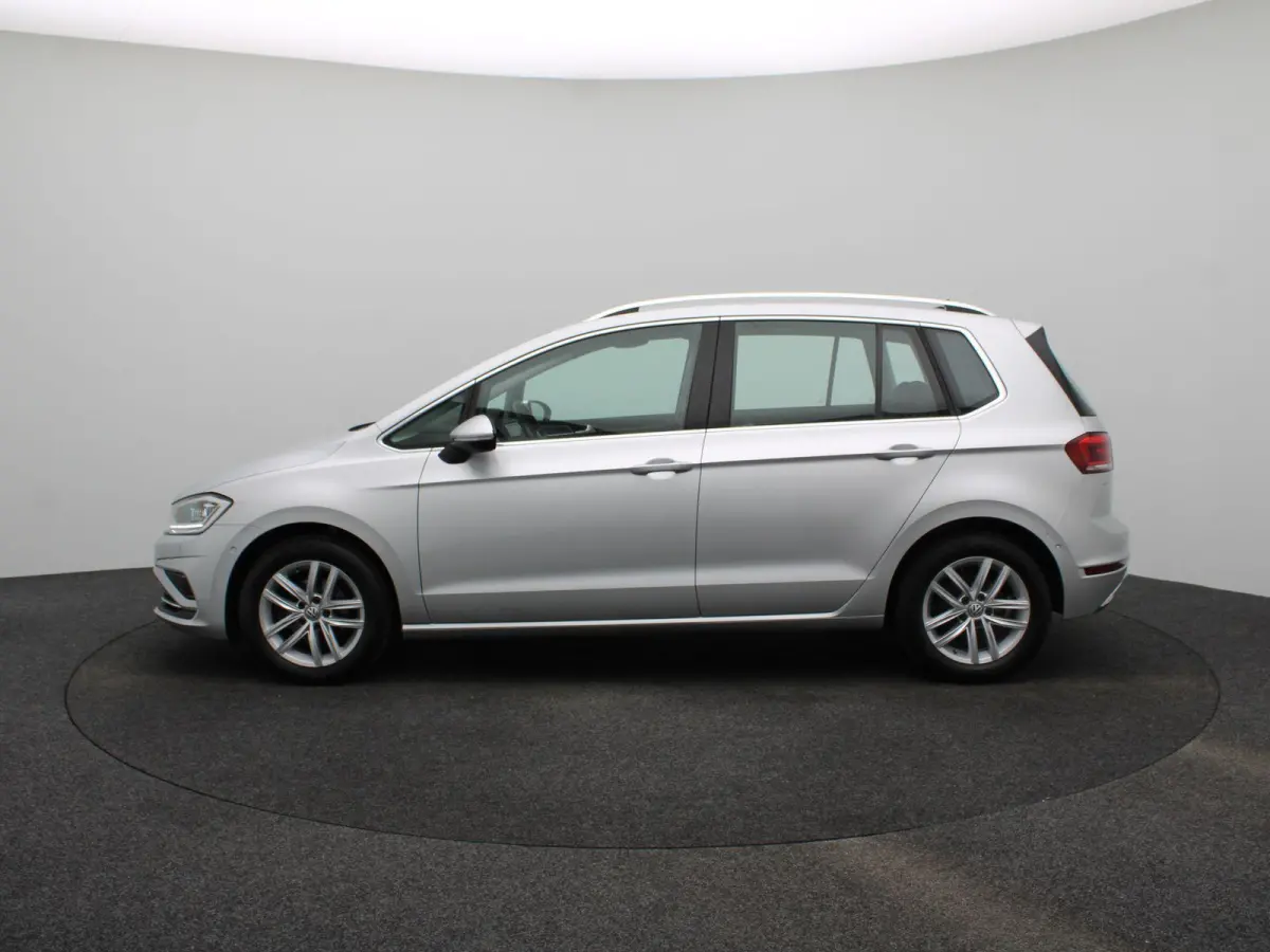 1.0 TSI Highline Edition | Navigatie | Stoelverwarming | Climate Control | Lichtmetalen Velgen |