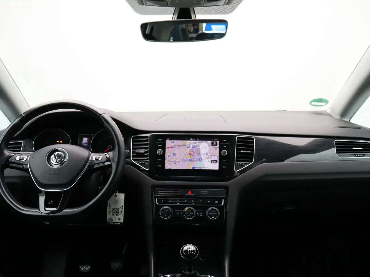 1.0 TSI Highline Edition | Navigatie | Stoelverwarming | Climate Control | Lichtmetalen Velgen |