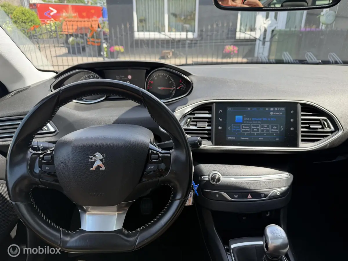 1.2 BL EXE Clima Pano Carplay Trekhaak