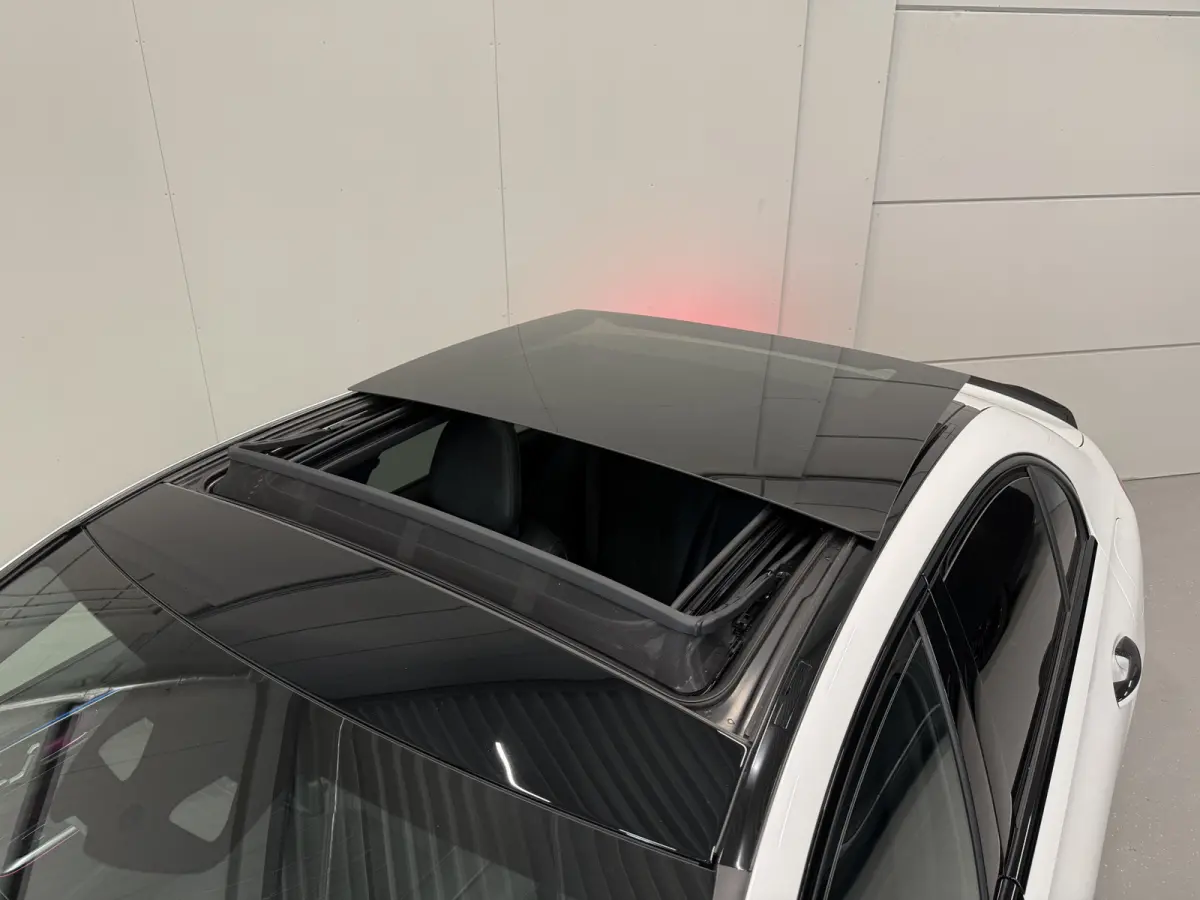 AMG 63 S E Performance PANO/TREKHAAK/BURMESTER/ACHTERAS-BESTURING/VENTILATIE+MEMORY/360CAMERA/20"AMG/LASER/ACC/OPALITHWEISS METALLIC/AUTO VERKEERT IN ABSOLUTE NIEUWSTAAT/BTW-AUTO